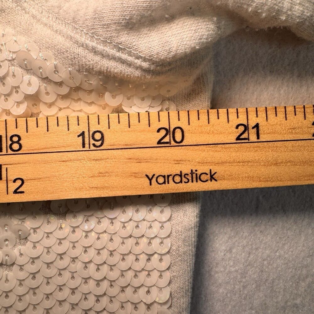 Victoria Secrets Fashion Show 2013 Light Gray ANGEL Sequin‎ Sweatshirt Size L - Picture 9 of 12